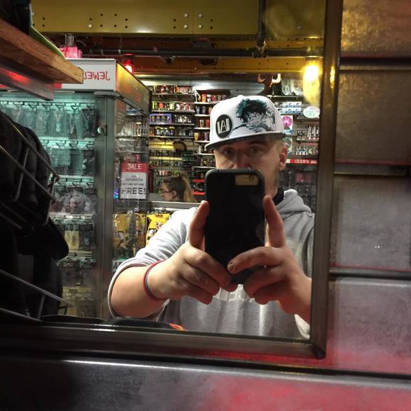 Meet your Posher, Steve o - Picture 1 of 1